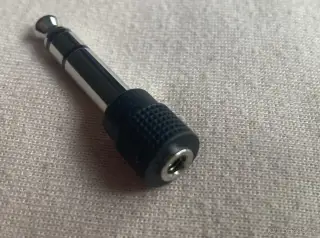 Sluchátková redukce 6,3 na 3,5 mm