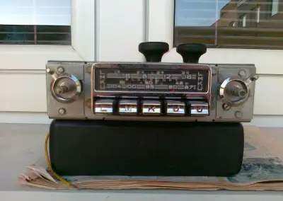 Autorádio BLAUPUNKT--
