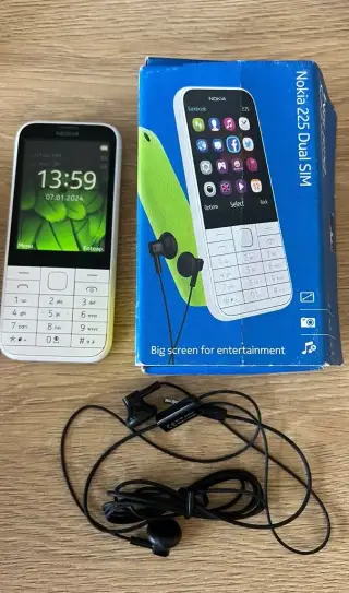 Nokia 225 Dual SIM