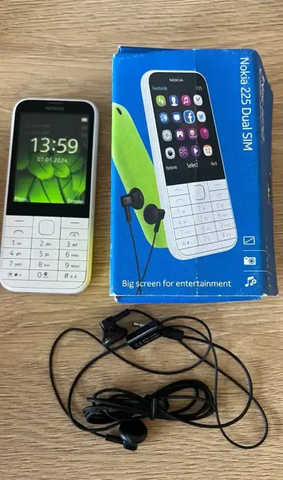 Nokia 225 Dual SIM