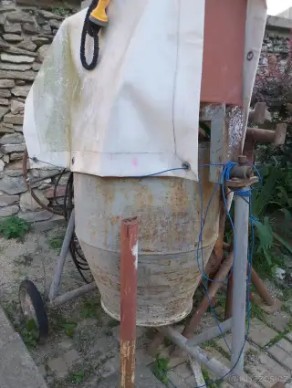 Míchačka na maltu