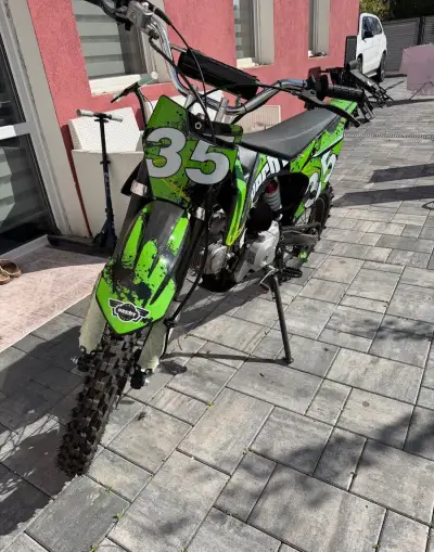 Benzinová motorka hecht