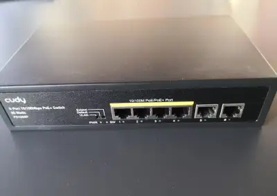 6-Port PoE Switch