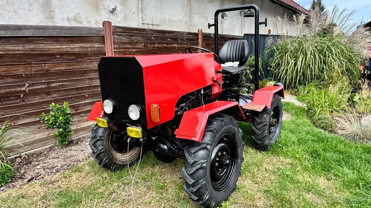 Traktor domácí výroby 4x4
