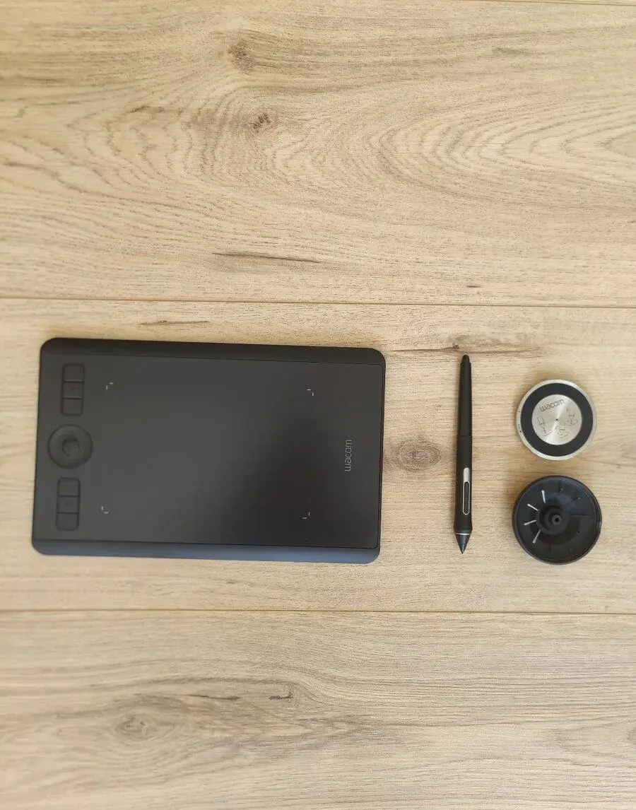 Wacom Intuos Pro S