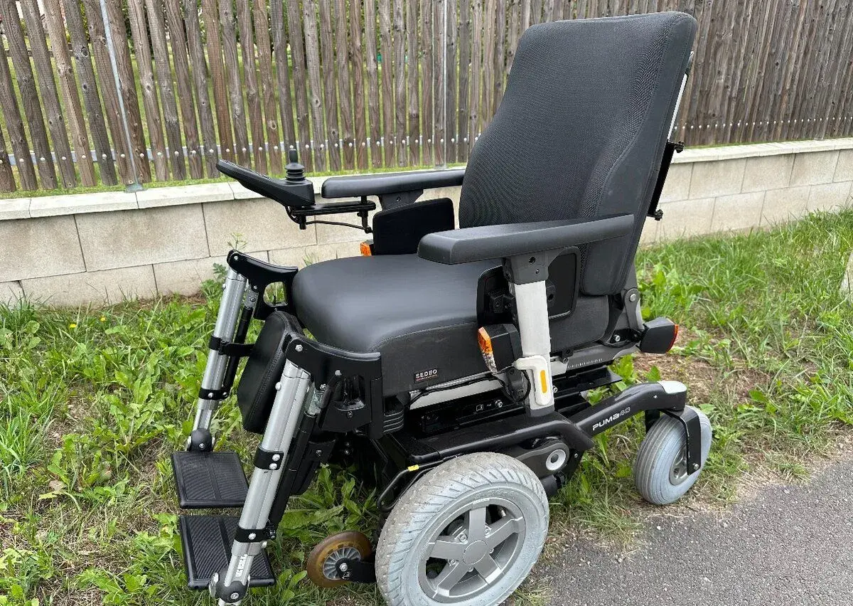 Elektrický invalidní vozík Puma 40 - záruka 1 rok