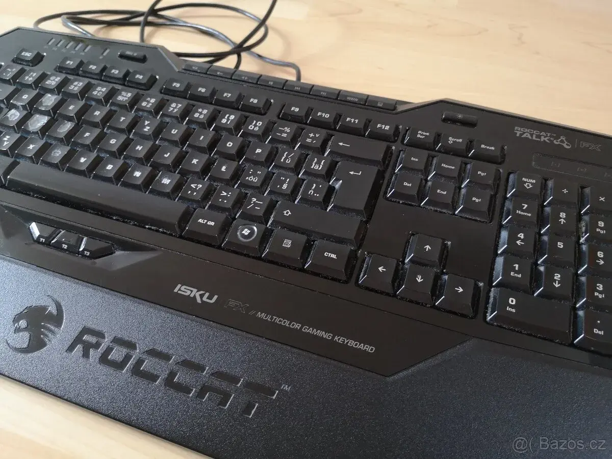 Herní klávesnice ROCCAT Isku FX – podsvícená