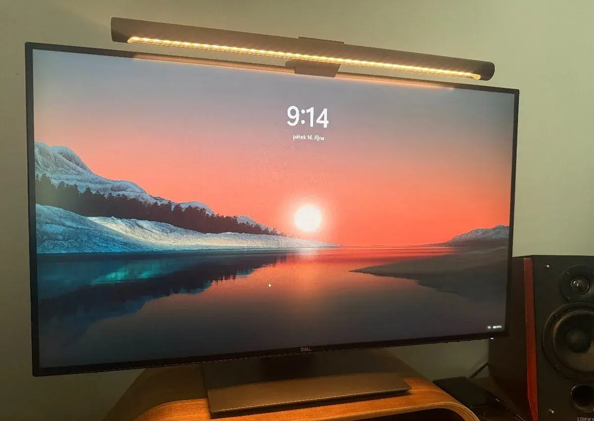 Dell UltraSharp U2720Q 27"