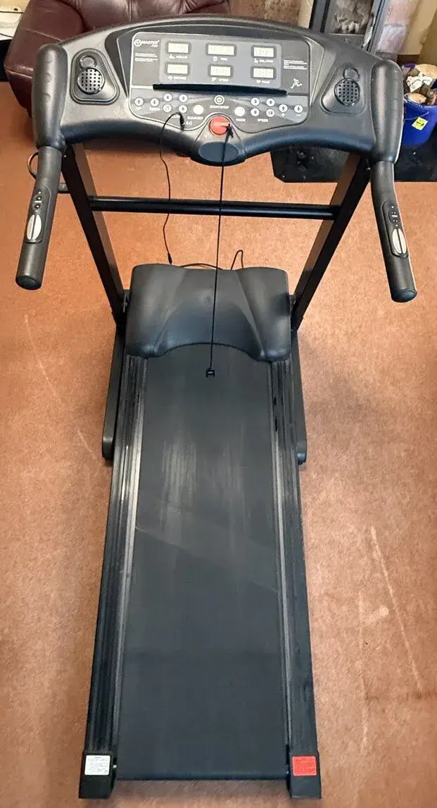 Motorový běžecký pás MASTER F-15