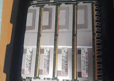 Paměť 16GB 4x 4GB 4Rx8 PC2-5300F ECC DDR2-667MHz