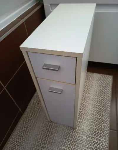 Skříňka