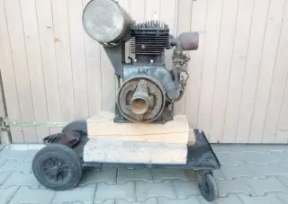 Stabilní motor