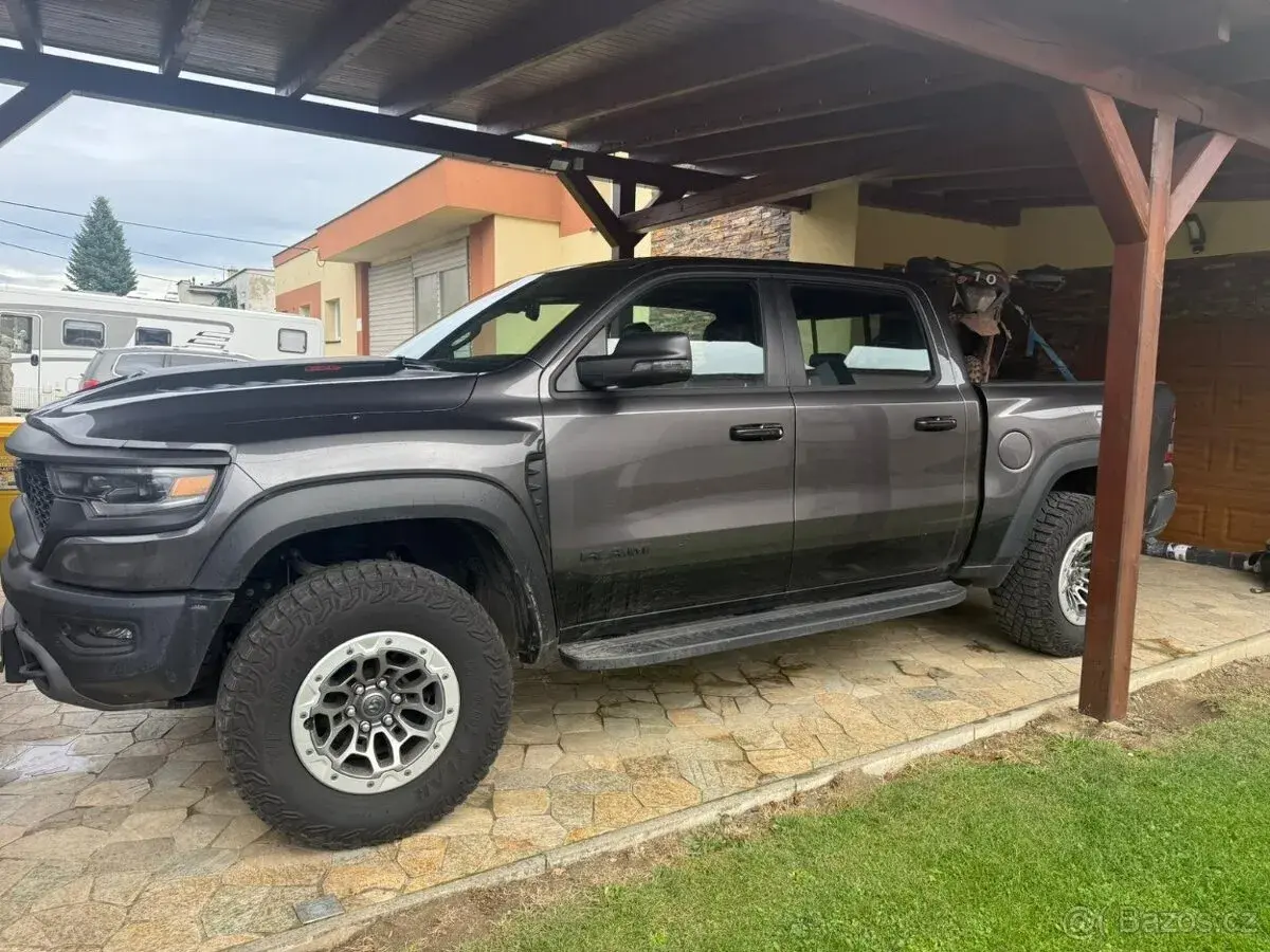 Dodge RAM – 2023, 14 000 km