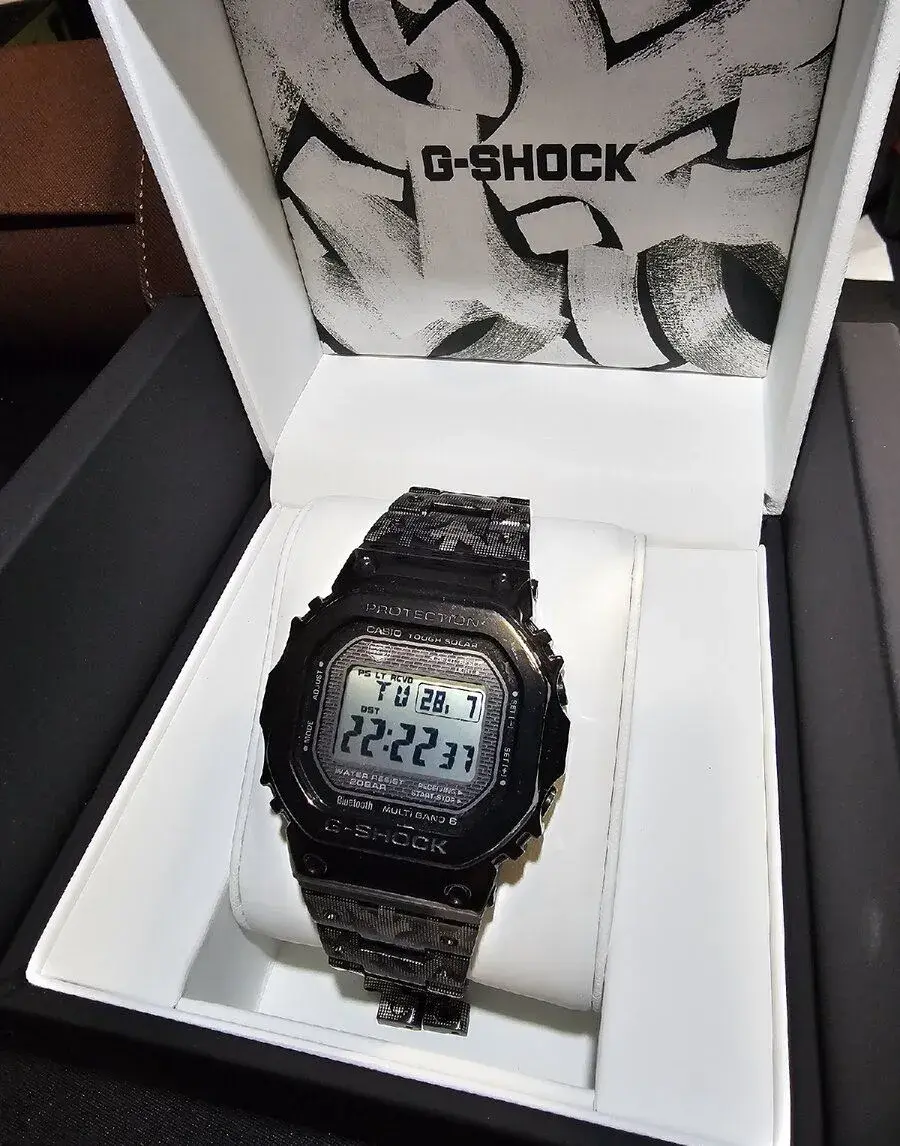CASIO GMW-B5000EH