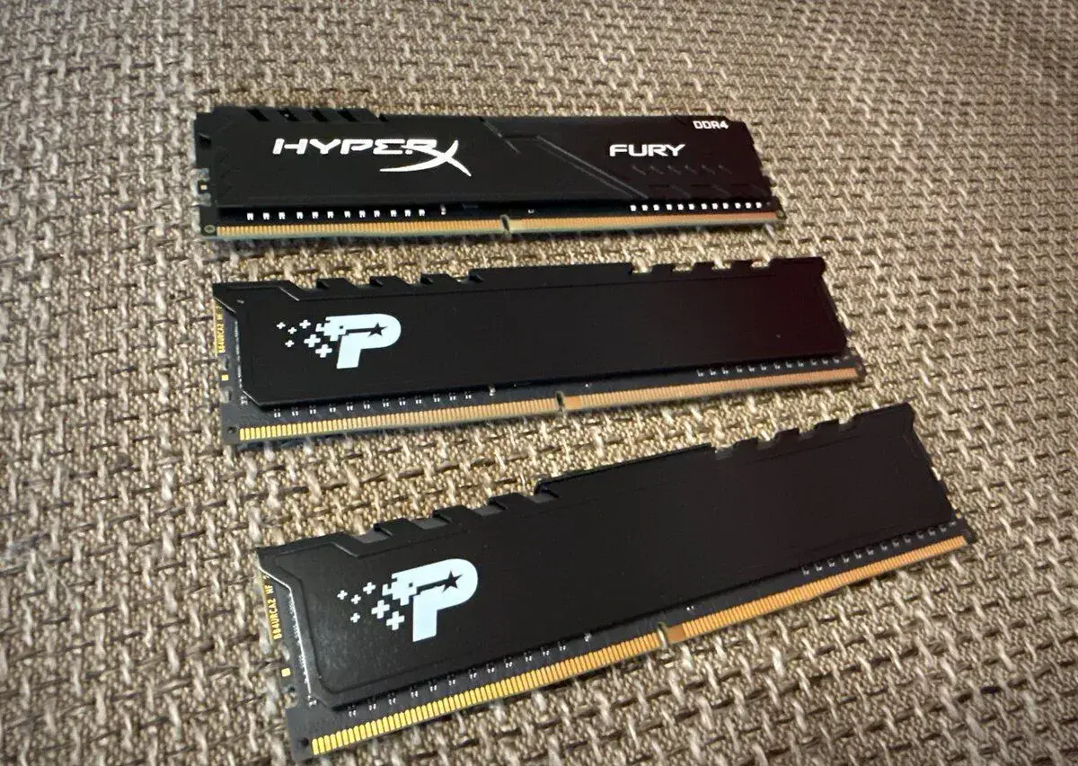 Paměť DDR4