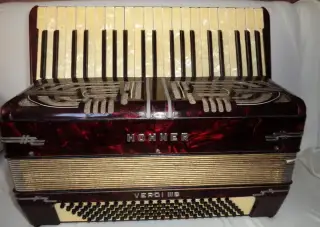 akordeon Hohner Verdi III B