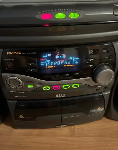 hi-fi systém Philips FW750C