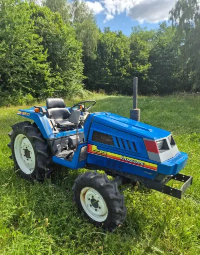 Iseki TU220F 4x4 22HP