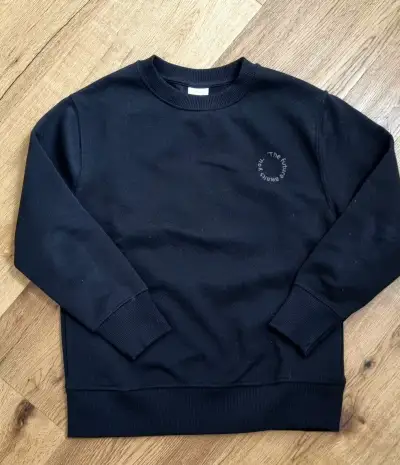 Cerna mikina vel. 9/134, zn. ZARA