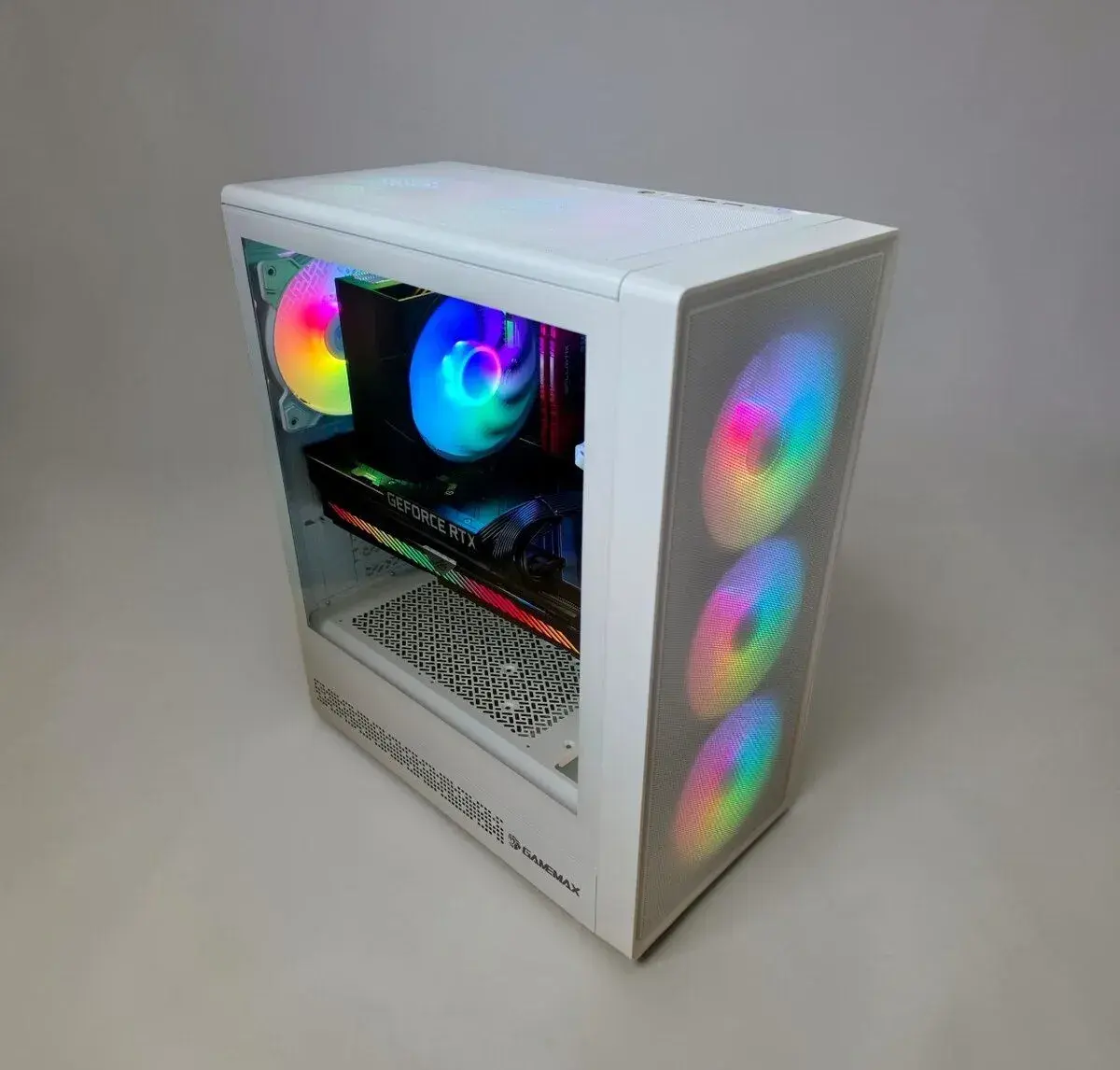 Herní PC s RTX 4060