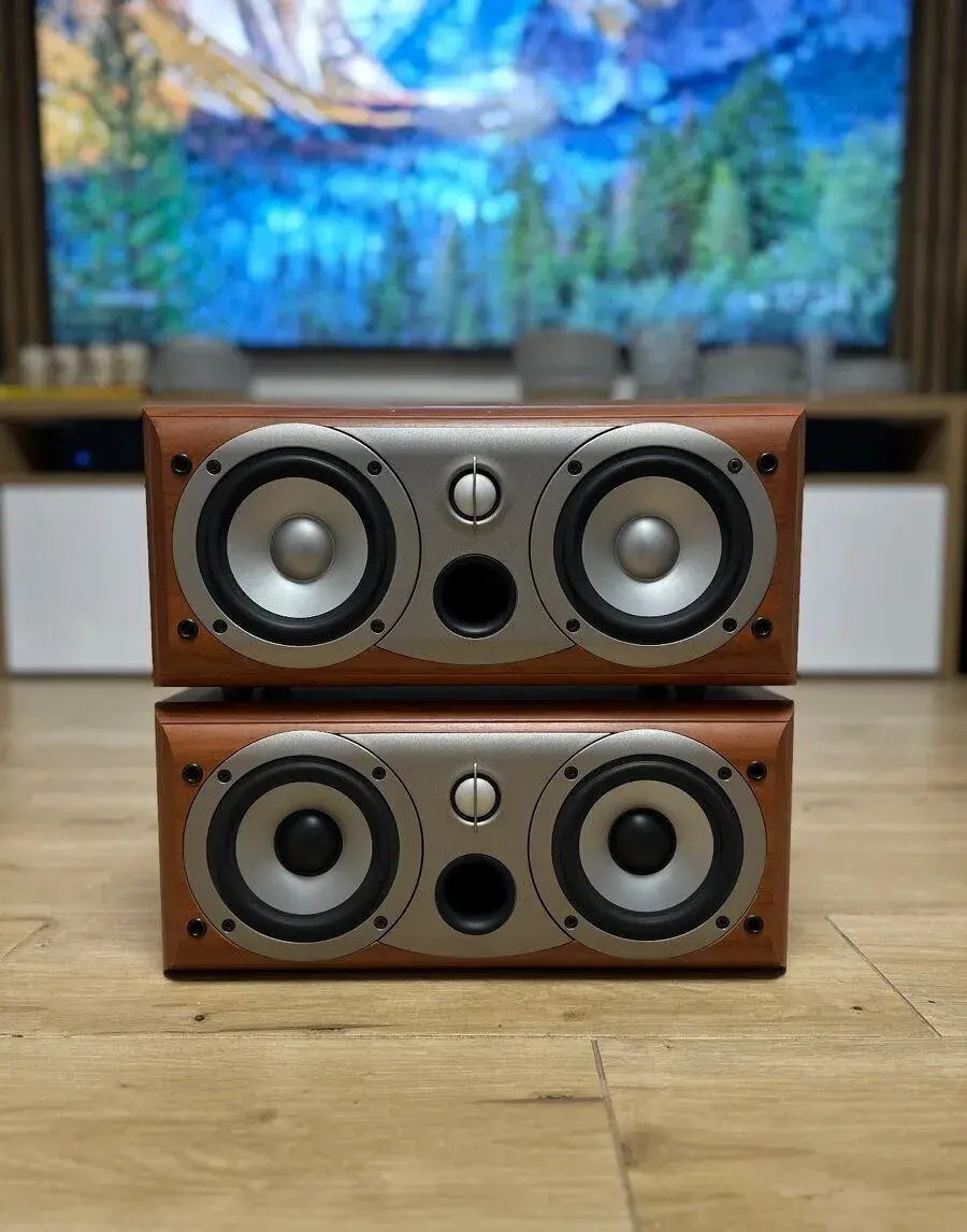 2x Infinity Alpha Center