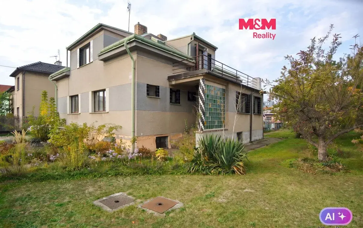 Prodej rodinného domu, 240 m², Praha, ul. Lhotská