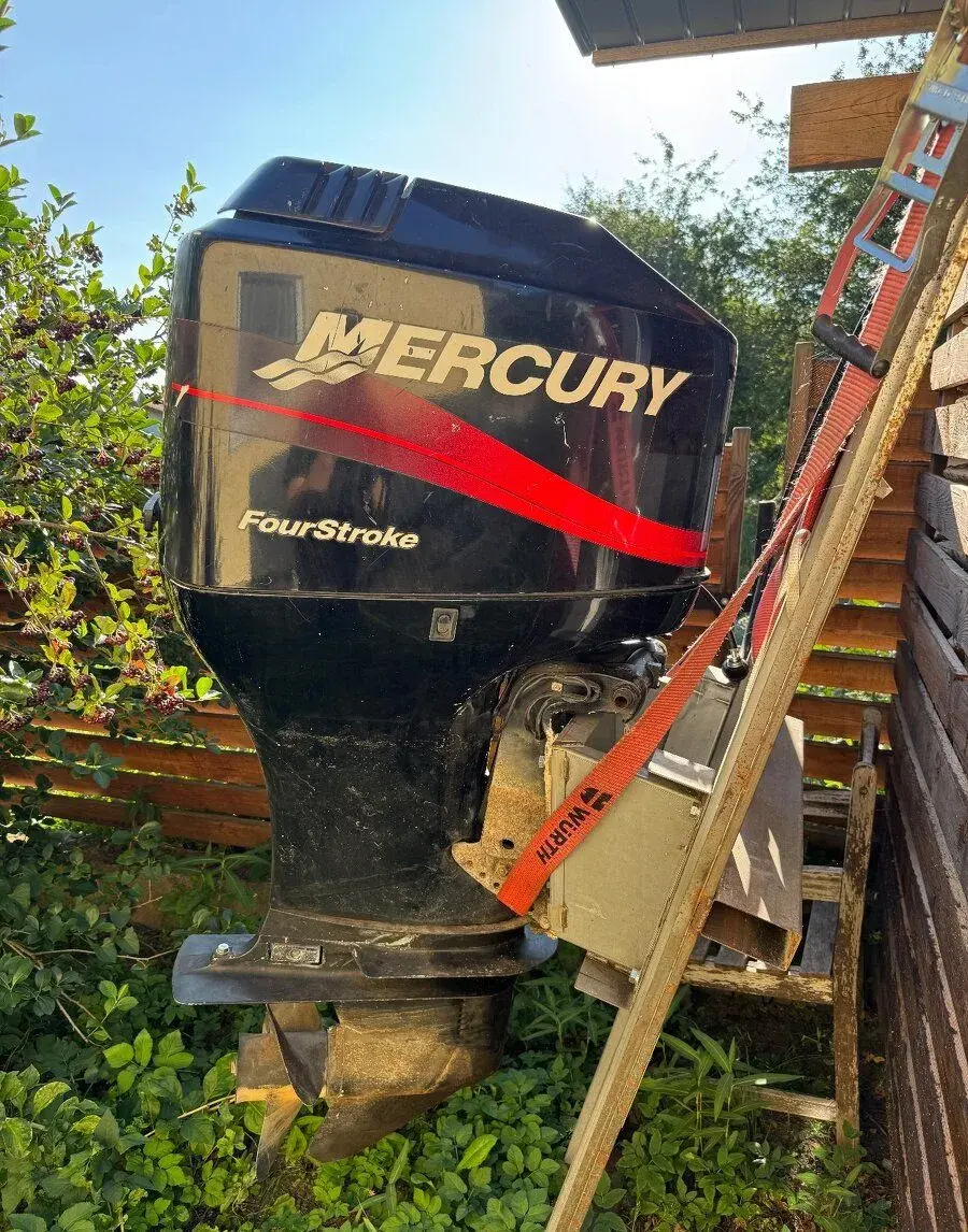 Lodní motor Mercury 4Stroke 90Hp (2001)