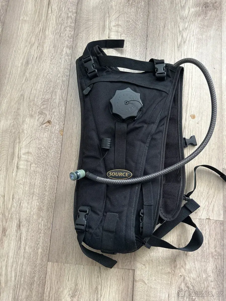 Hydratační vesta, camelback