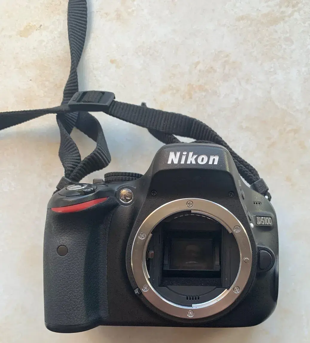 Fotoaparát Nikon D5100