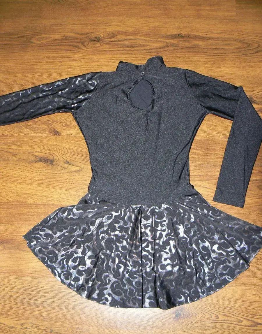 Dres, ve. 140