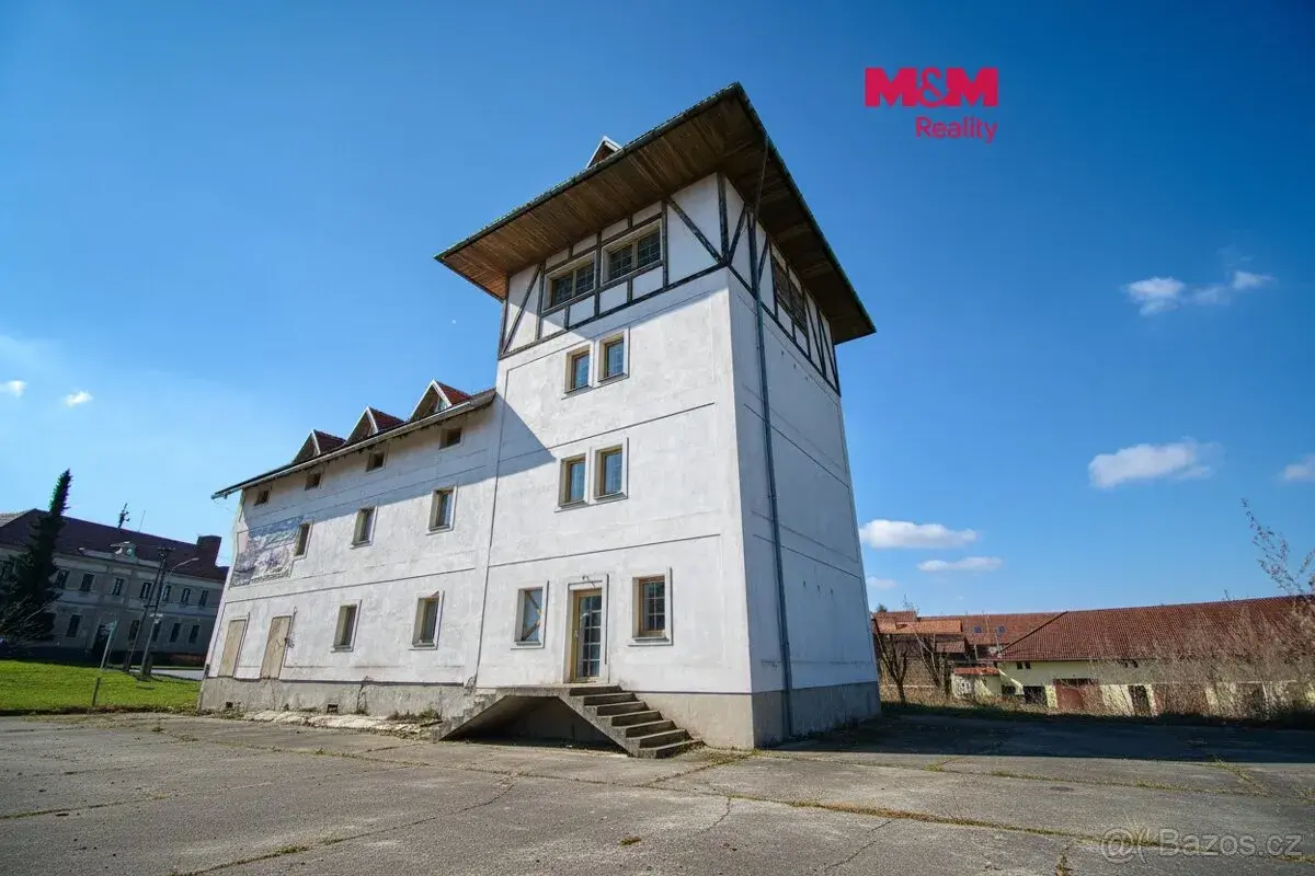 Prodej obchodního objektu, 720 m², Brumov-Bylnice, ul.Široká
