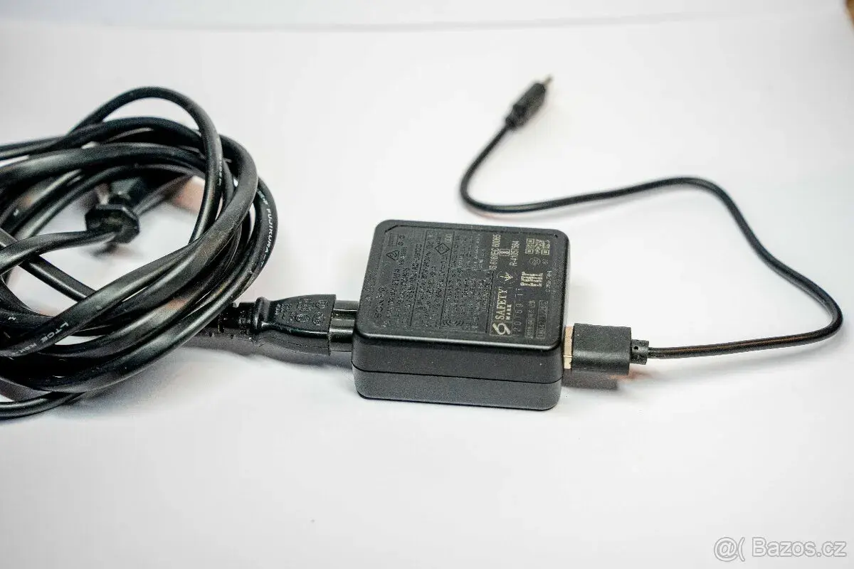 Originální nabíječka Sony AC-UB10C (NEX, A6000 atd.)