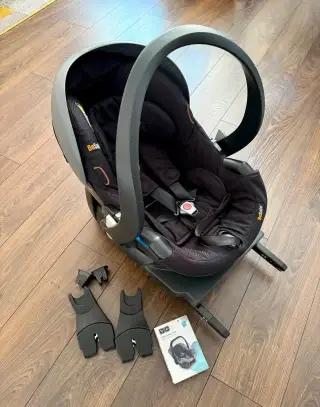Autosedačka BeSafe + základna ISOFIX (nebouraná, nekuřácká)