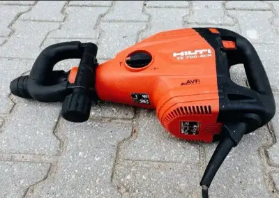 Bourací kladivo Hilti TE 700 AVR.