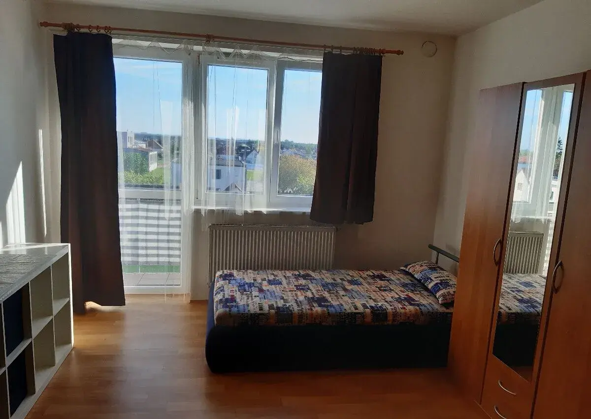 Pronajmu vybavený byt 1+kk 38 m2 Opatovice n/L