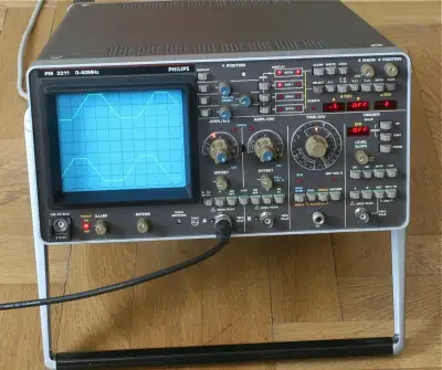 2-kanál digitální laboratorní osciloskop Philips