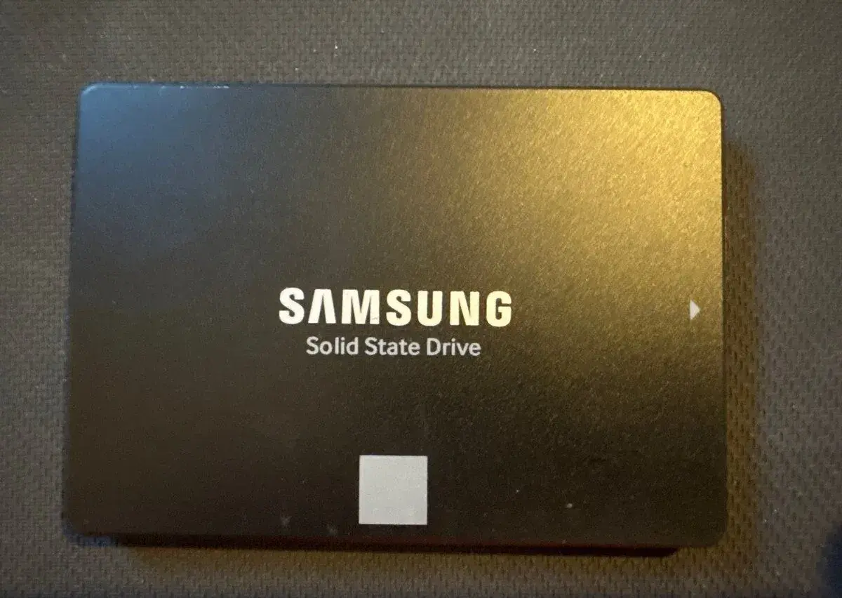 Disk SSD - Samsung SSD 860 EVO 250GB : 250,0 GB - IX.