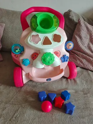 Chicco chodítko pro děti