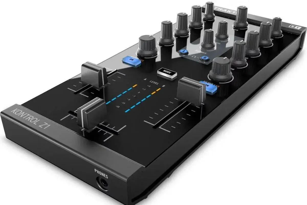 Native Instruments Traktor Kontrol Z1