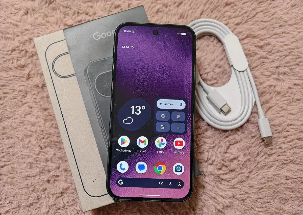 Google Pixel 11, 256 GB, černá Obsidian barva