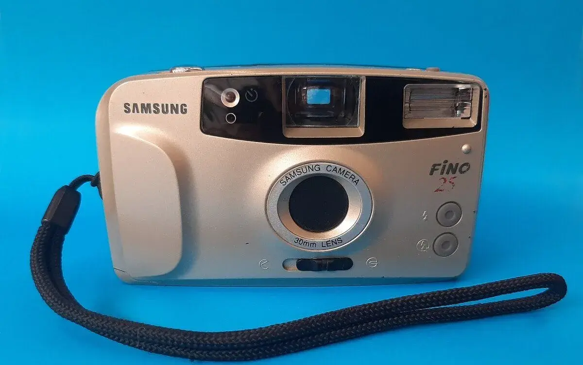 Samsung Fino 25