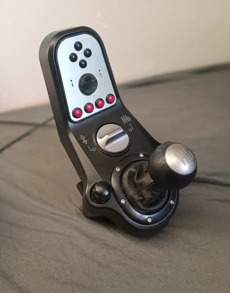 Řadící páka Logitech G25