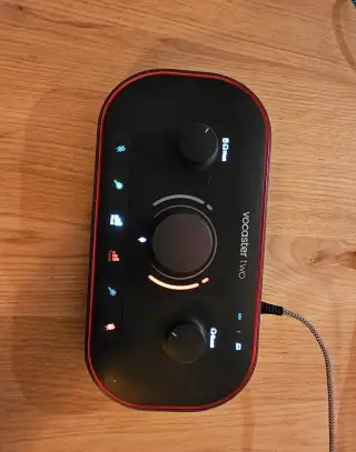 Focusrite Vocaster Two