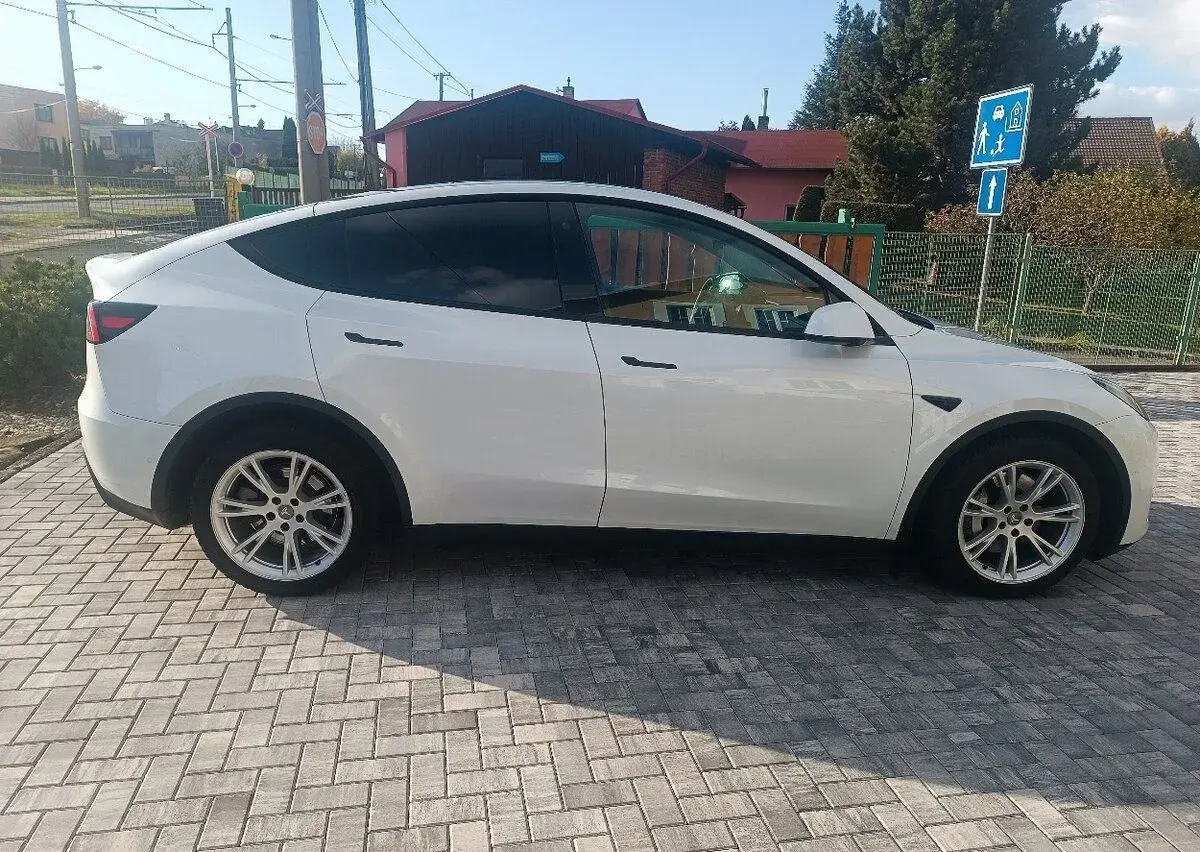 Tesla mobel – 2021, 69 800 km