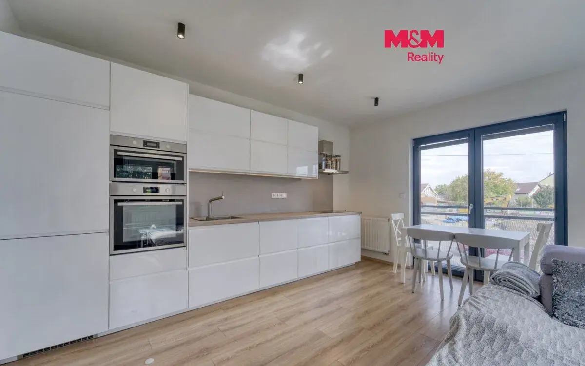 Prodej bytu 3+kk, 71 m², Nýřany, ul. Benešova třída