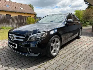Mercedes-Benz c – 2019, 1 600 km