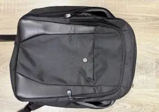 HP Essential Backpack 15,6" černý batoh na notebook