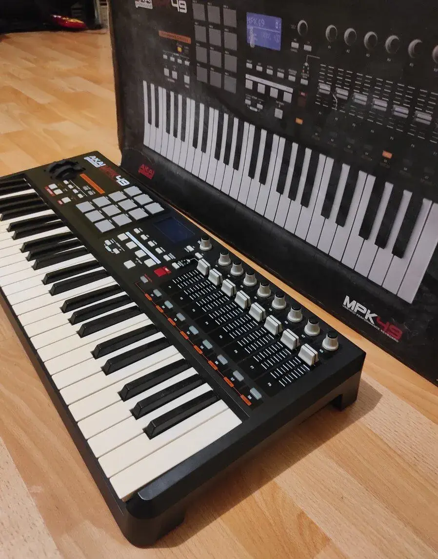 Akai Professional MPK49