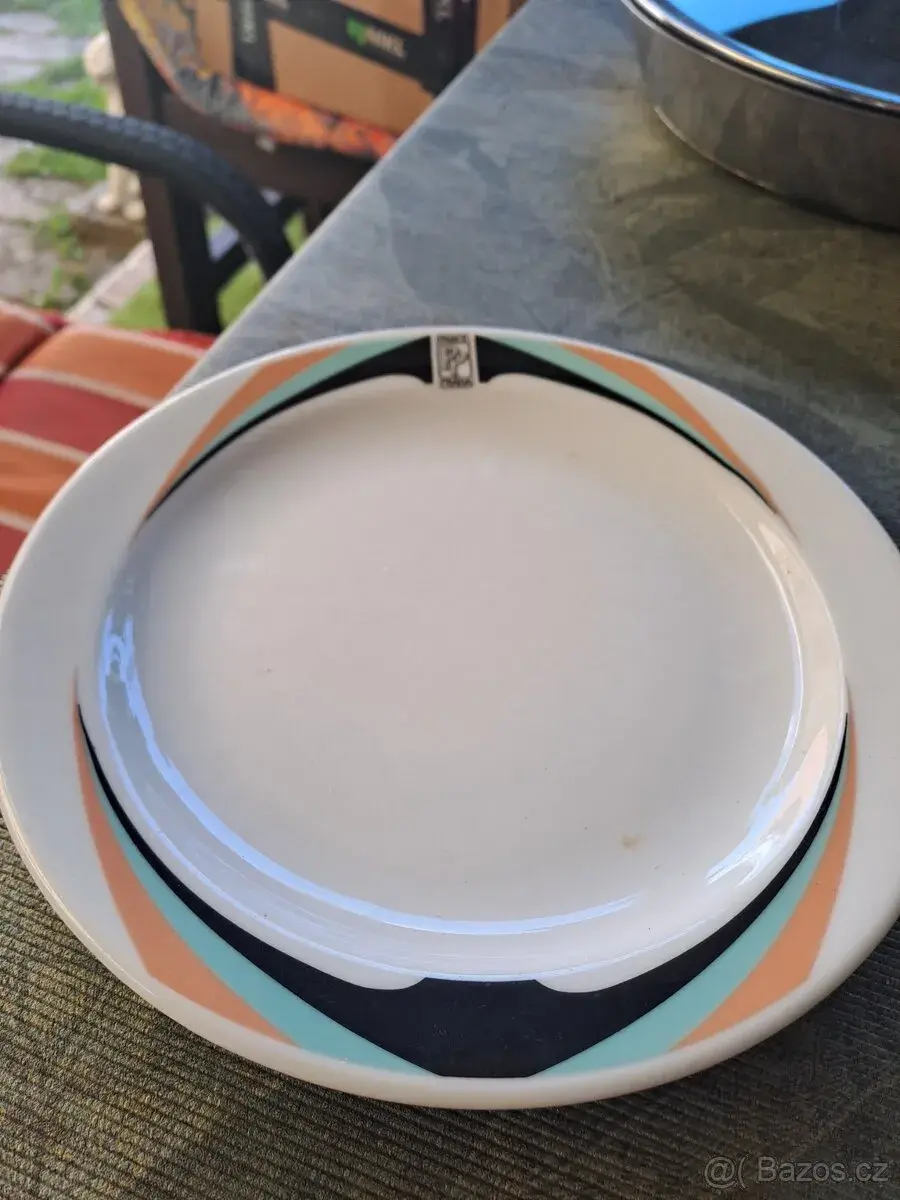 Retro gastro talire