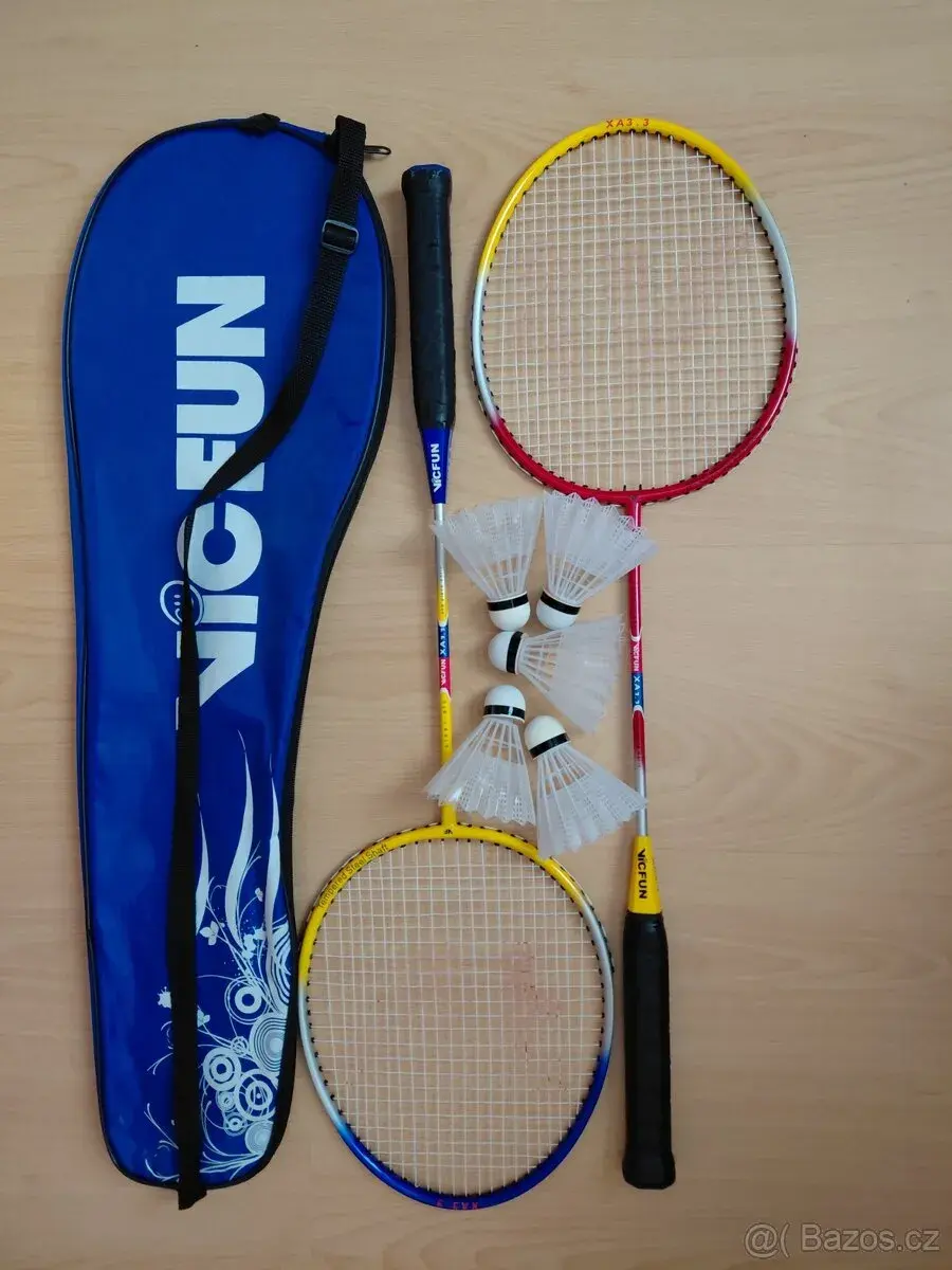Badminton